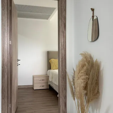 Penthouse Views-free Pool & Skopie