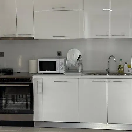 Penthouse Views-free Pool & Apartamento