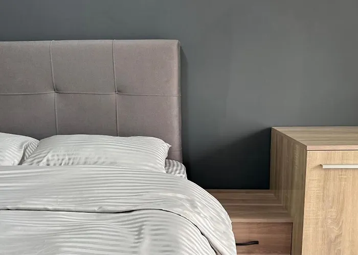 Penthouse Views-free Pool & Appartement *