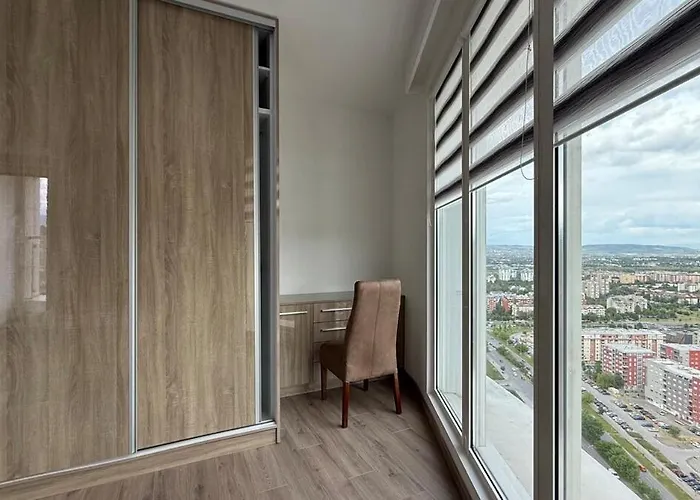 Penthouse Views-free Pool & Appartement *