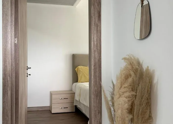 Penthouse Views-free Pool & Skopje