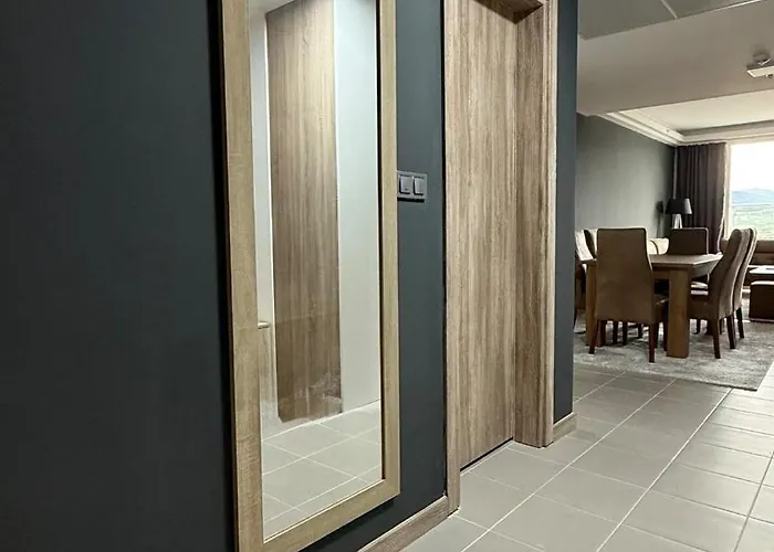 Appartement Penthouse Views-free Pool & *