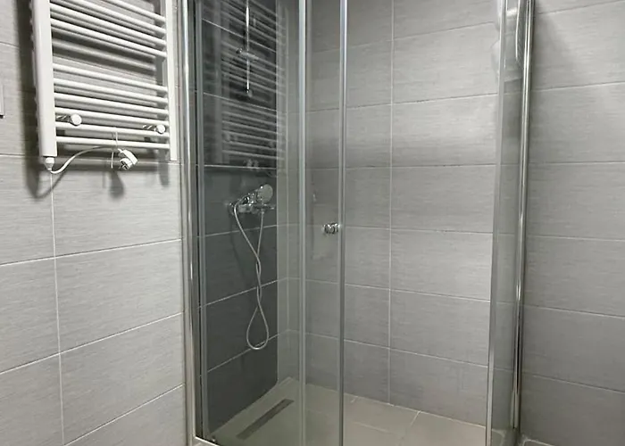 Appartement Penthouse Views-free Pool & Skopje